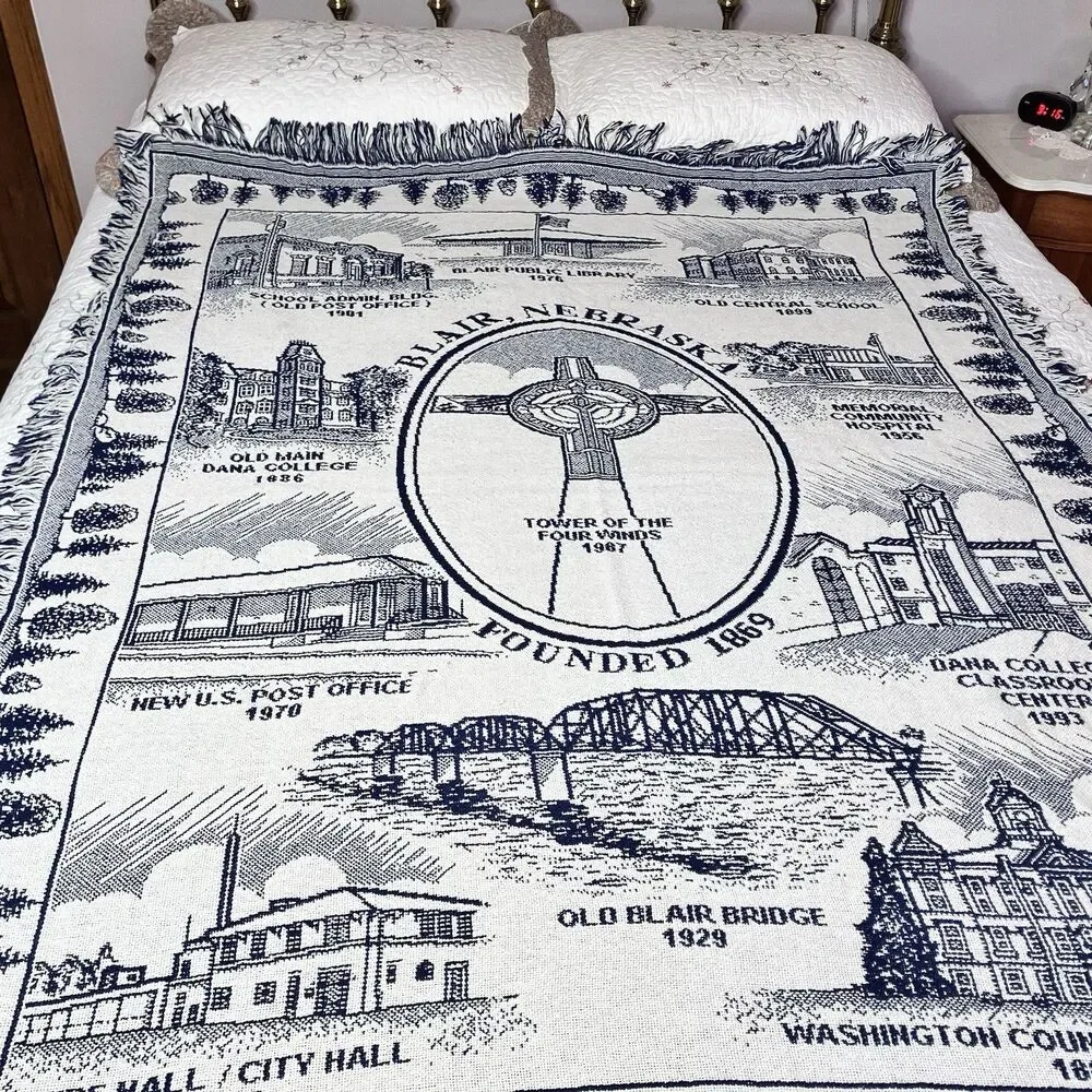 Vintage Blair Nebraska Tapestry Throw Blanket Blue & White Approx 60x48